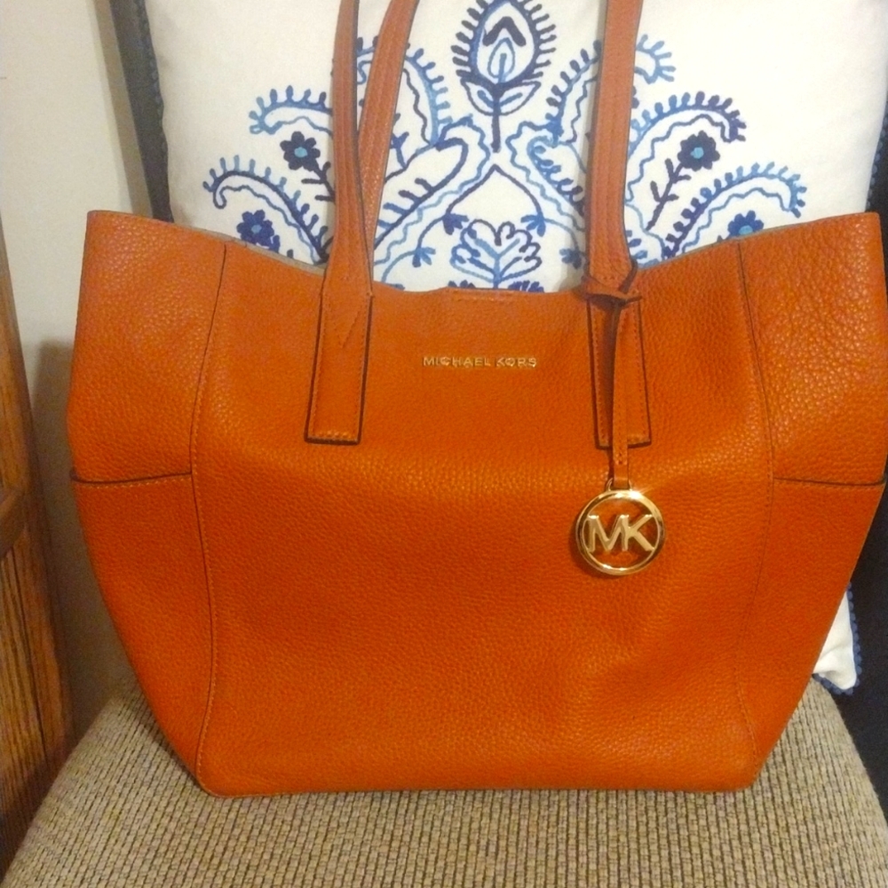 Michael Kors leather tote